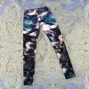 BEYOND YOGA Leggings Multi-color Abstract Printed Mid-Rise Women’s Size XS